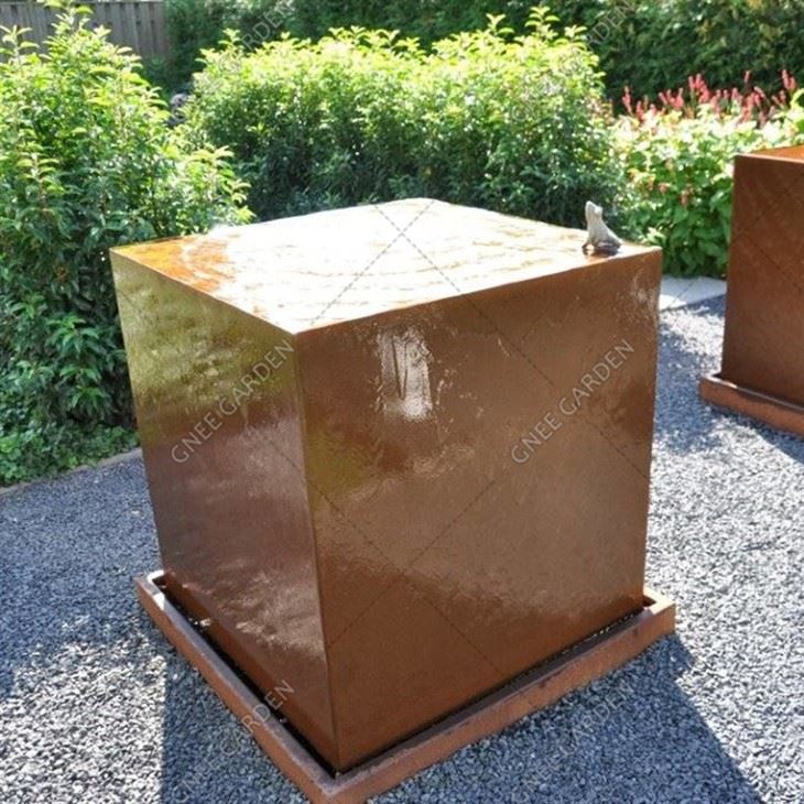 Gné Uisce Miotail Cruach Corten Le haghaidh Maisiú Taobh amuigh