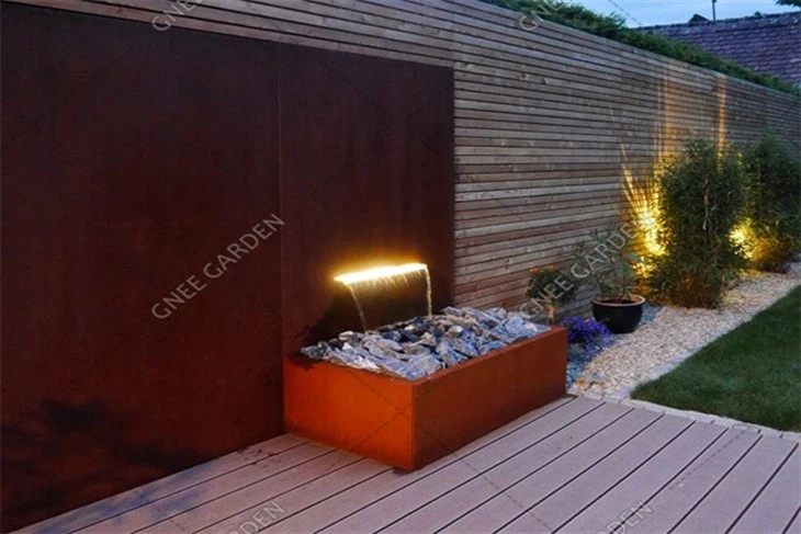 Modern Corten Steel Garden Pond Garden Fountain Water Feature