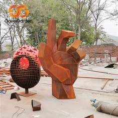 Dealbh Gairdín Cruach meirgeach