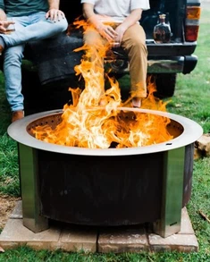 Poll dóiteáin gan toit gan toit an tSín